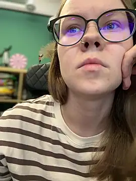  CherryBloom  online show from 28, 9, 2025