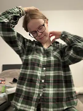  CherryBloom  online show from 4, 10, 2025