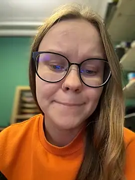  CherryBloom  online show from 7, 10, 2025