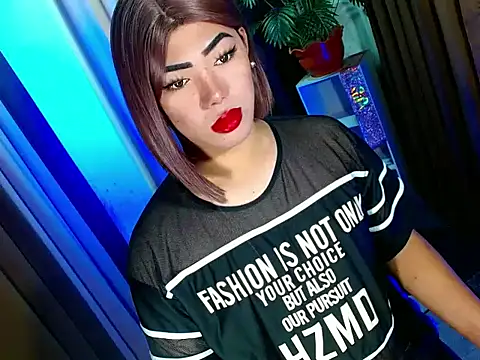 bigfattycocksonya27 online show from 23, 9, 2025