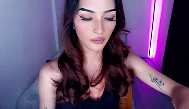 Alicegreenexx online show from 27, 4, 2026