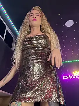 naho love online show from 5, 10, 2025