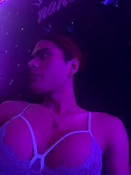 naho love online show from 28, 9, 2025