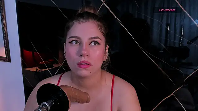 abby blond  online show from 18, 11, 2025