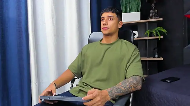 jaze bradley online show from 2, 12, 2025