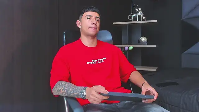 jaze bradley online show from 19, 12, 2025