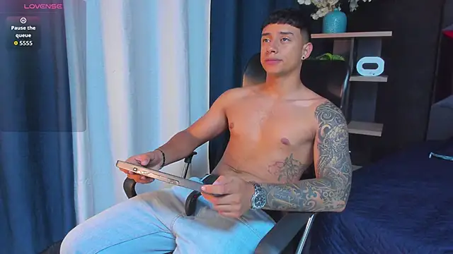 jaze bradley online show from 28, 10, 2025