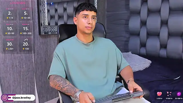 jaze bradley online show from 13, 10, 2025