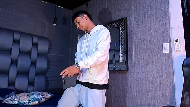 jaze bradley online show from 15, 1, 2026