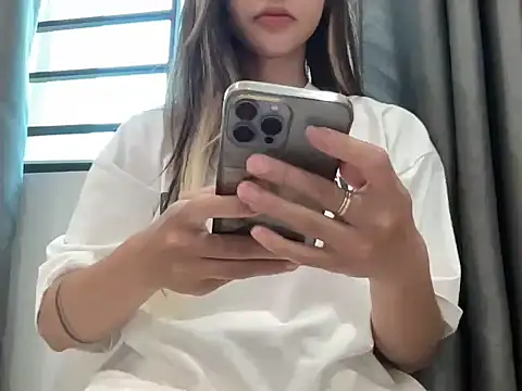 Min sara69 online show from 12, 10, 2025