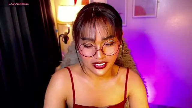 Snapshot of urmidnightcravingsxx chatting on 11, 6, 2026 urmidnightcravingsxx online show from 11, 6, 2026