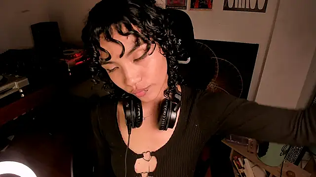 Nati     online show from 18, 4, 2026