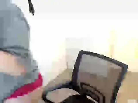 holly tabby online show from 18, 9, 2025