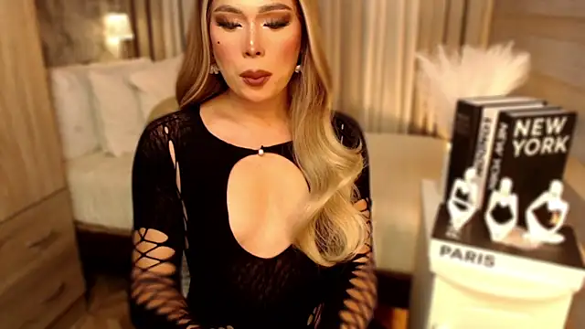 Missavacroft online show from 28, 10, 2025