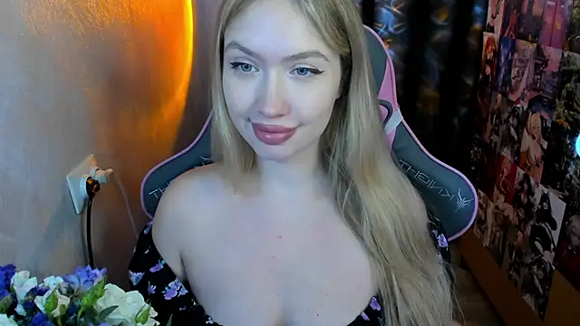 NicoleRiccii online show from 10, 11, 2025