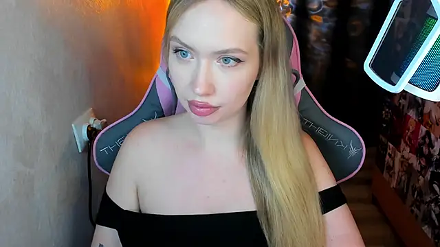 NicoleRiccii online show from 4, 11, 2025