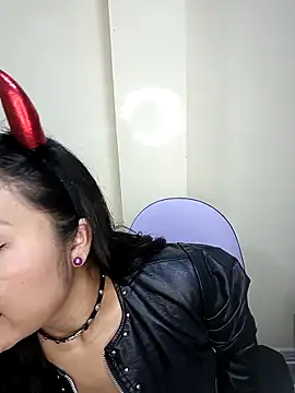 lunna 07 online show from 21, 11, 2025