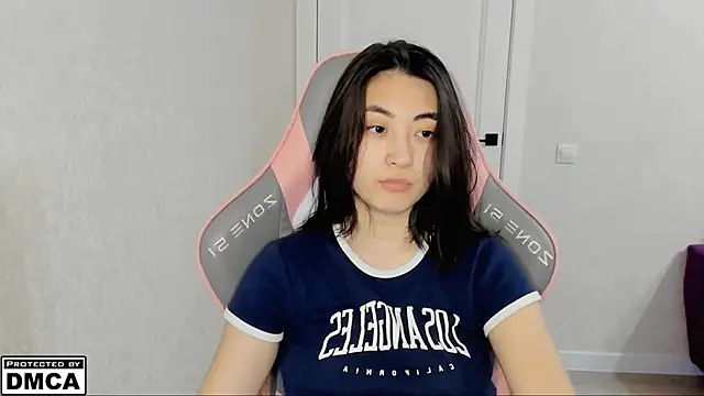 MeilideQian1 online show from 18, 10, 2025