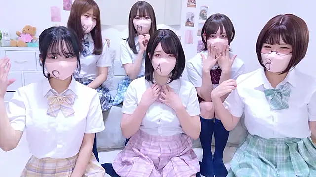 Snapshot of Anzu_xx chatting on 23, 9, 2025 Anzu xx online show from 23, 9, 2025