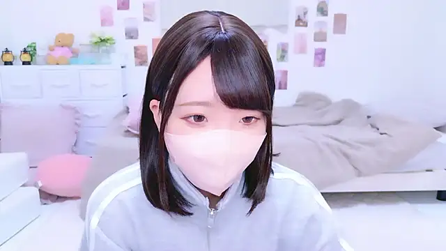 Snapshot of Anzu_xx chatting on 2, 12, 2025 Anzu xx online show from 2, 12, 2025