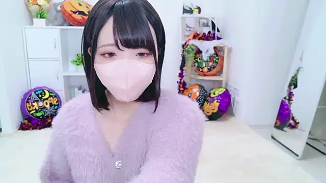 Snapshot of Anzu_xx chatting on 29, 10, 2025 Anzu xx online show from 29, 10, 2025