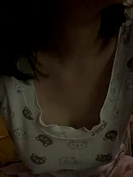 Snapshot of kiken5868 chatting on 5, 10, 2025 kiken5868 online show from 5, 10, 2025