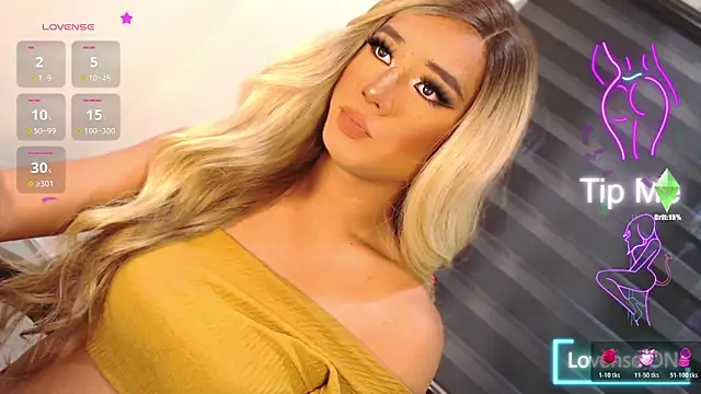 SissifyMeNow online show from 2, 12, 2025