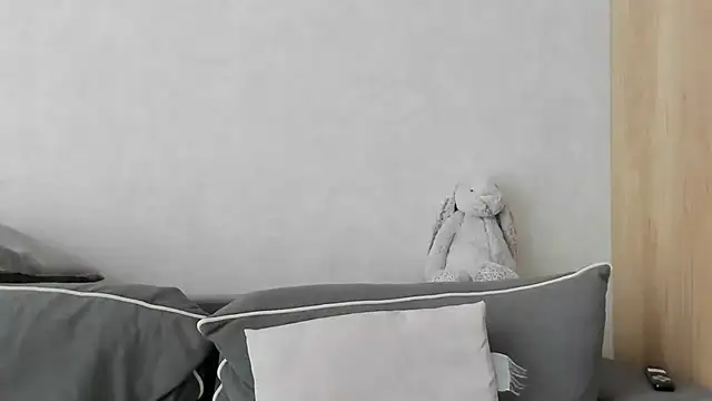 Sarah keyy online show from 13, 4, 2026