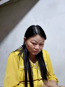 yoowwmr online show from 27, 10, 2025