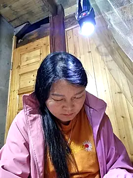 yoowwmr online show from 29, 10, 2025