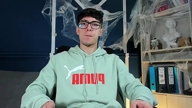 etham wolf  online show from 7, 11, 2025