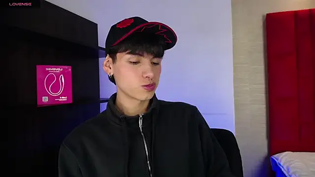 Ezra Storm online show from 3, 10, 2025