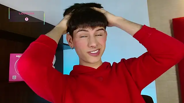 Ezra Storm online show from 18, 11, 2025