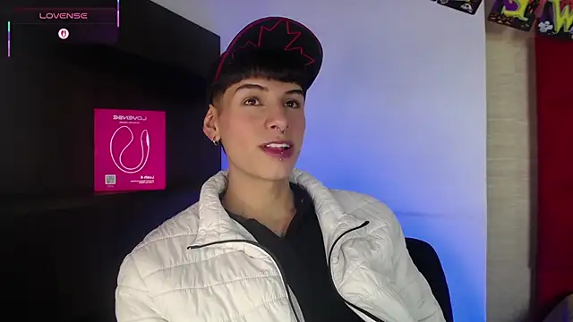 Ezra Storm online show from 11, 10, 2025