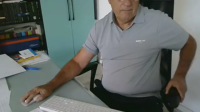 Snapshot of Bsxmaturo61 chatting on 8, 7, 2026 Bsxmaturo61 online show from 8, 7, 2026