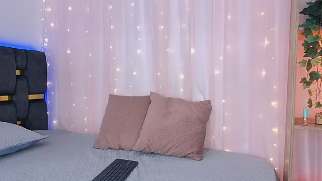 anitaglow online show from 11, 10, 2025