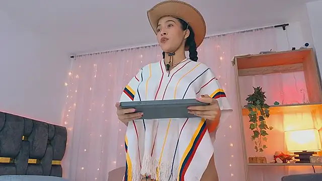 anitaglow online show from 25, 9, 2025