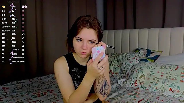 PolIyBowman online show from 5, 10, 2025