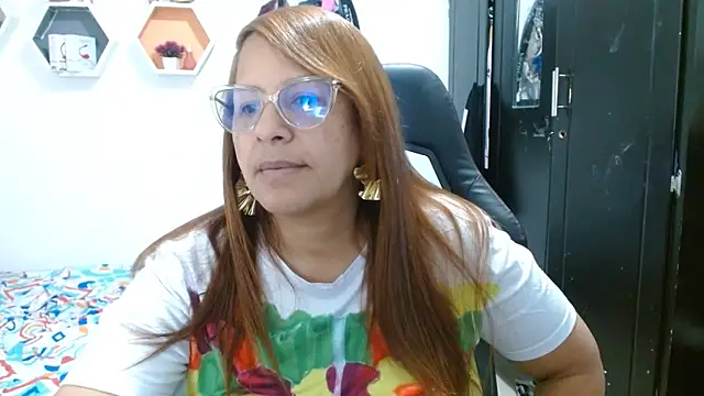 Snapshot of cristydirtyhot chatting on 3, 5, 2026 cristydirtyhot online show from 3, 5, 2026
