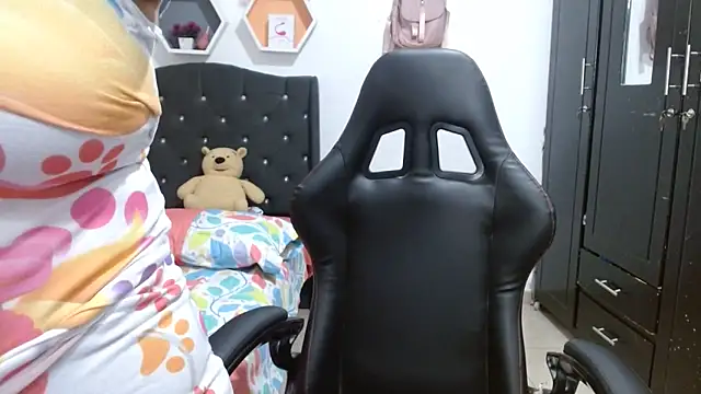 cristydirtyhot online show from 18, 3, 2026