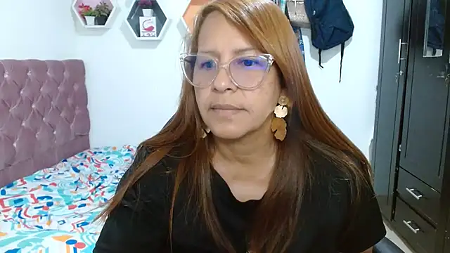 cristydirtyhot online show from 26, 4, 2026