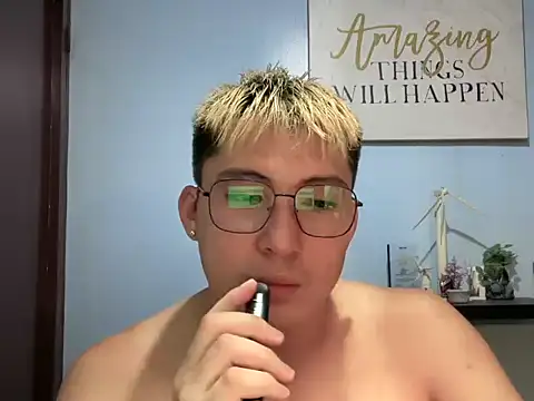 lovely jay online show from 13, 4, 2026