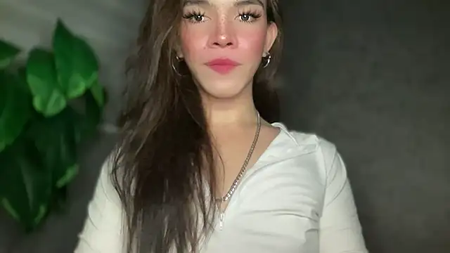 Snapshot of Misselliefayexxx chatting on 16, 12, 2025 Misselliefayexxx online show from 16, 12, 2025