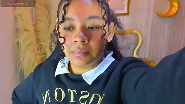 risada temptation s online show from 23, 10, 2025