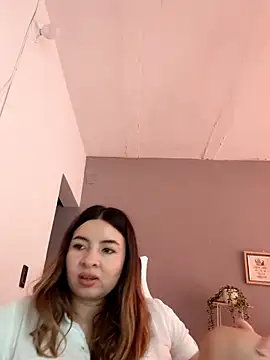 Snapshot of ADHARAMILLER__1111 chatting on 13, 6, 2026 ADHARAMILLER 1111 online show from 13, 6, 2026