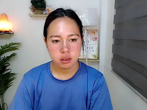 kimbratx online show from 9, 9, 2025