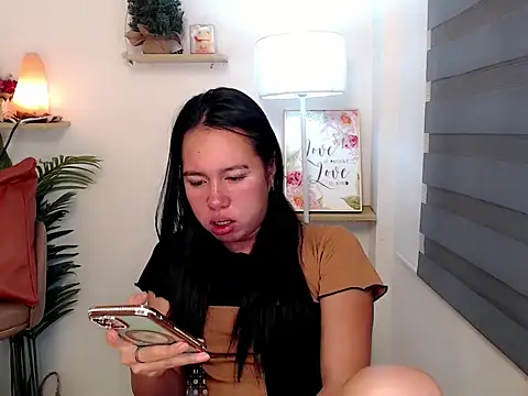 kimbratx online show from 9, 11, 2025