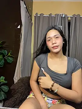 Snapshot of Candicebloom chatting on 18, 6, 2026 Candicebloom online show from 18, 6, 2026