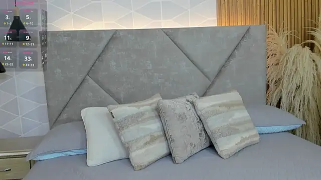 Jade Whisper online show from 11, 10, 2025