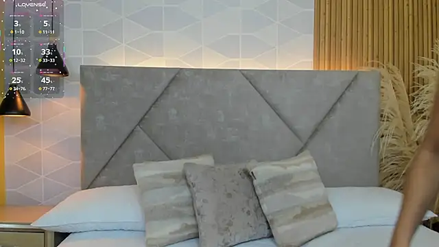 Jade Whisper online show from 4, 10, 2025